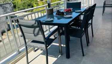 Flev's House with Jacuzzi & Rooftop BBQ - Foto 3