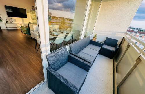 Cosy 4 room apartment - free parking - balcony - workspace - Foto 3