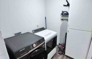 I-95 and Tanger Outlets. Pet Yes - Photo 31