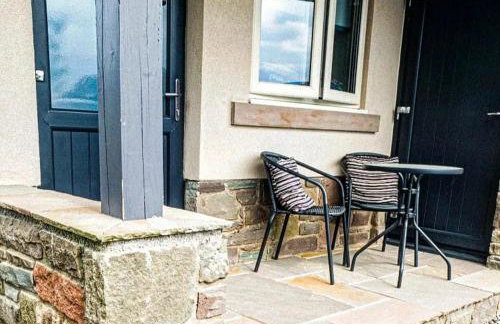 Rural Private Lodge - With Hot Tub - Outdoor Kitchen and Covered Lounge for Two - Foto 34