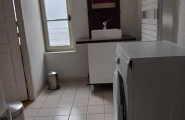 Appartement Reines des Pyrénées, T2, entier, centre Luchon, tarif cure thermale, wifi, casier à skis, ascenseur - Photo 8