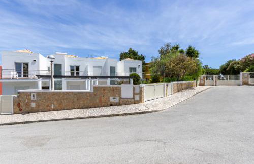 Pine Tree Seaside Apartments 500m to Beach - Foto 71