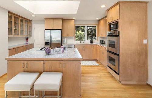 Family Retreat w Lake & Mt & City View Gym MI - Foto 16