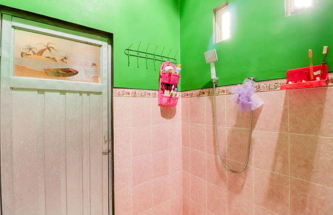 Mutiara Guesthouse - Foto 15