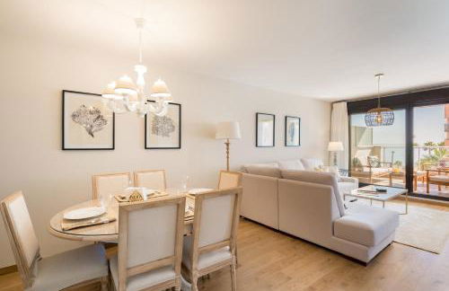 Family apartment in Malaga next to the beach - Photo 2