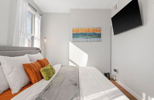 Sleep like a King - OTR- Free Light Rail ! - Foto 17