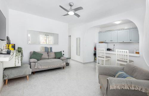 Casa Fre - Lomas Del Golf - Villamartin - Foto 10