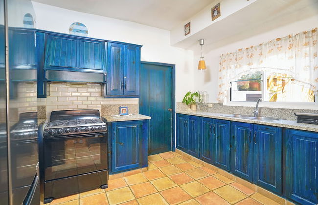 Beach Villa in El Portillo Sleeps 12 - Foto 11