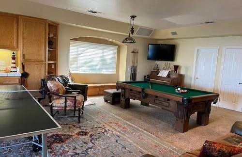 Lakeside Mansion Waterfront 34 beds Boat ramp - Foto 12