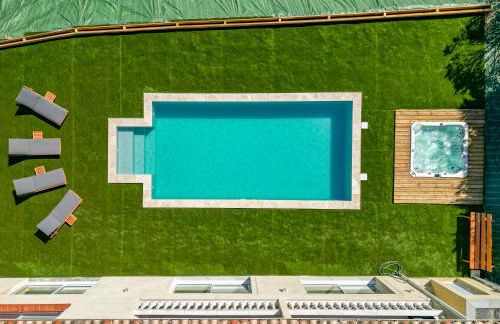 Villa 15 personnes - Piscine - Jacuzzi - Clim - Bar - Billard - Cinéma - Vue Panoramique - Foto 11