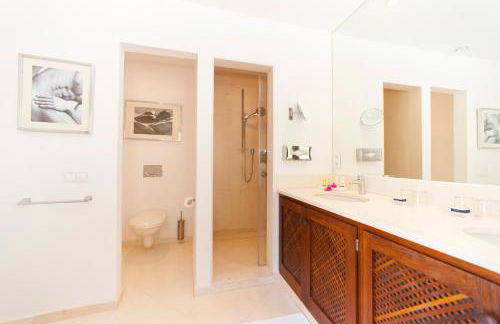 Stunning Modern Ibiza Villa with Private Pool,1252 - Foto 26