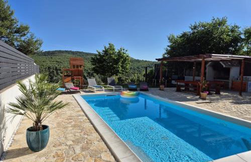 Family friendly house with a swimming pool Vrpolje, Sibenik - 24345 - Photo 7