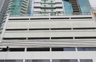 Lindo apto tudo novinho, prédio frente mar - Foto 64