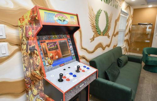 Mount Melanin Spacious 4BD Home Sleeps 17 - Near NRG Stadium - Foto 31