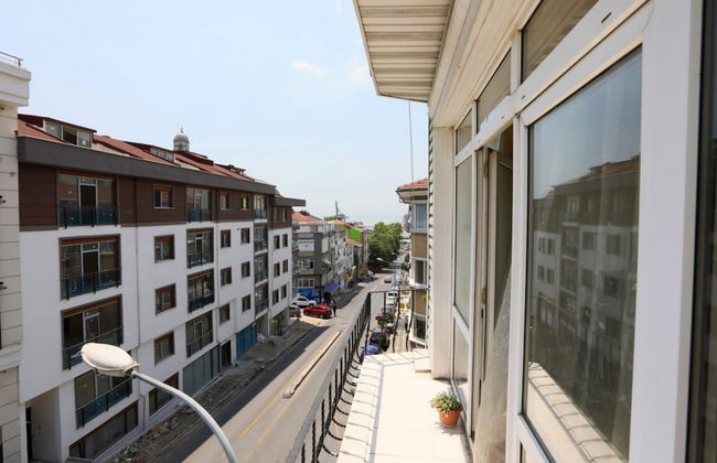Flat With Two Living Rooms and Balcony in Uskudar - Foto 26