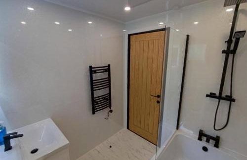 Dundee Beach Villa with Free Parking - Foto 26