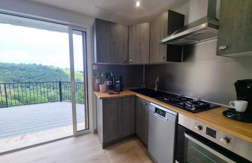 Gîte rénové avec terrasse et animaux acceptés à Saint-Chamond - FR-1-496-324 - Foto 12