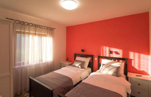 Two Bedroom Apartment with Terrace - Foto 13