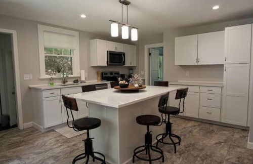 Amazing view of Lake Winnisquam, fully remodeled! - Foto 24