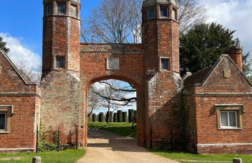 Spadgers, a flax workers cottage next to fields in a Medieval Village - Foto 27