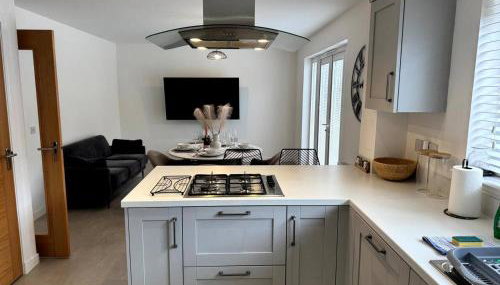 Luxury 4BR Detached Exec Home - Foto 4