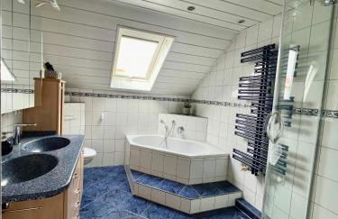 Ferienwohnungen zur Elz - Traumhafte 160 qm Wohnung mit Pool und Garten Nähe des Europaparks - Foto 9