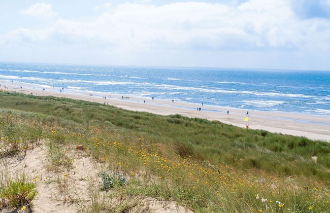 Beautiful Holiday Home Near the sea - Photo 19