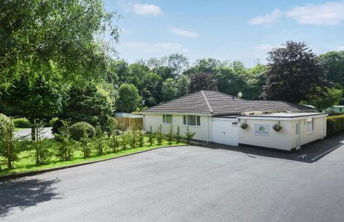 The Bungalow - Photo 28