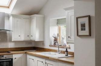 Barn Owl Cottage, Field Dalling - Photo 17