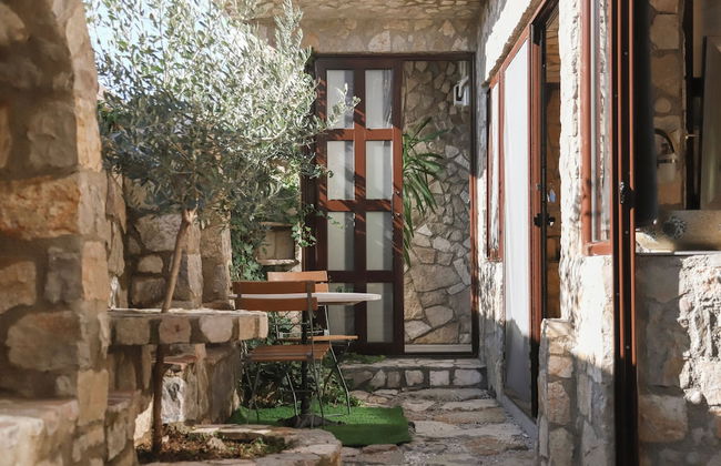 Mahakala Center - Photo 41