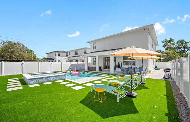 New-6br Discovilla- Sleeps16 Heated Pool & More - Foto 38