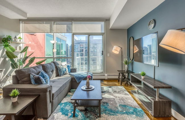Incredible Views From This Downtown Condo - Photo 7