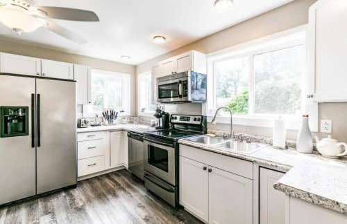 Blue Heron Family Home by Sylvan Beach Sleeps 12 - Foto 4