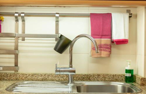 Francos Relaxing Apartment by the metro - Foto 19