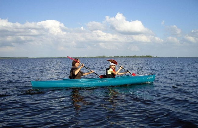 Cozy Holiday Home by the Dike in a Quiet Location at Lauwersmeer - Foto 15