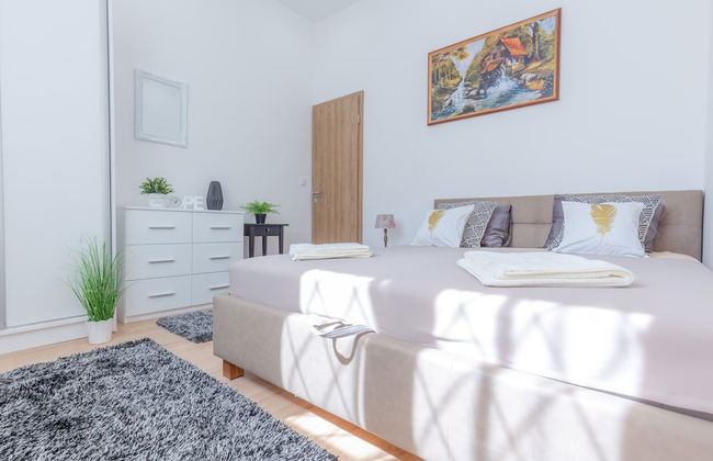 Real Apartments Zoltan - Photo 18