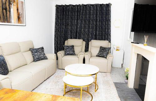 Elegant and comfortable three-bedroom Flat - Foto 10