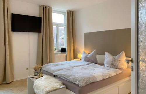 Elbnahe Ferienwohnung mit 2 Schlafzimmern - Foto 1