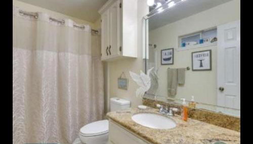 PEBBLES' BEACH HOUSE - Foto 3, Shower