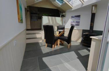 Unique coastal detached property - Foto 7