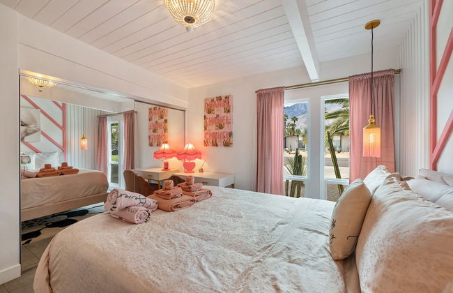 The Beverly - Photo 2