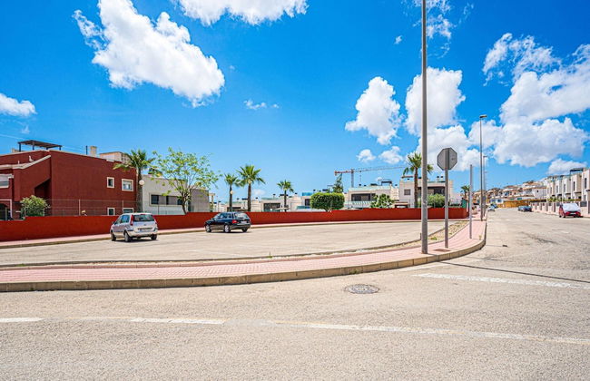 Coastal Comfort in Orihuela - Foto 35