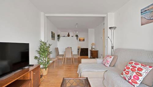 Apartamento en el centro de San Pedro Alcántara - LA LIBERTAD 3 5 4 - Photo 2