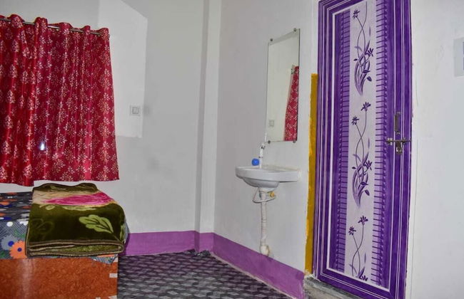 TabTrips Laxmi resort - Photo 6