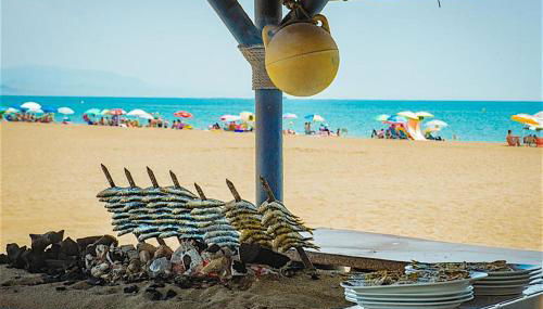 Exquisite and Modern villa near beach with Heated pool! - Foto 3