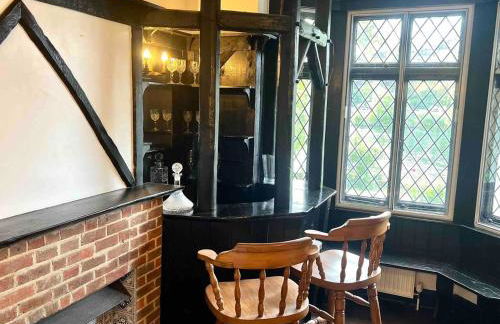 Sleeps 8 Thamefront Gem w PetsOK Free Parking - Foto 14