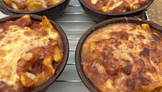 Un delizioso pasticcio di pasta al forno