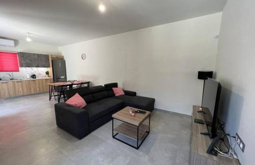 Modern Stylist House for Friends - Foto 26