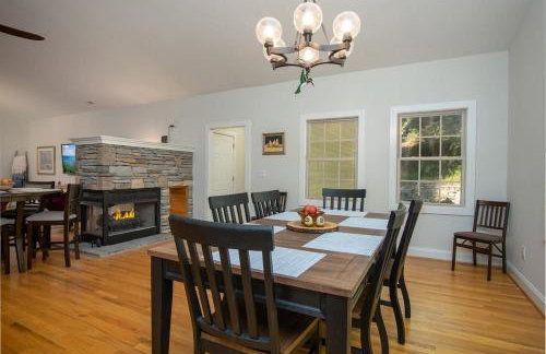 Hummingbird Hideaway · Hummingbird Hideaway in Connestee Falls - Foto 13