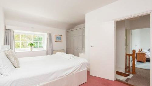 Blue Cottage - 3 bedroom cottage in Feock - Foto 3, wardrobe